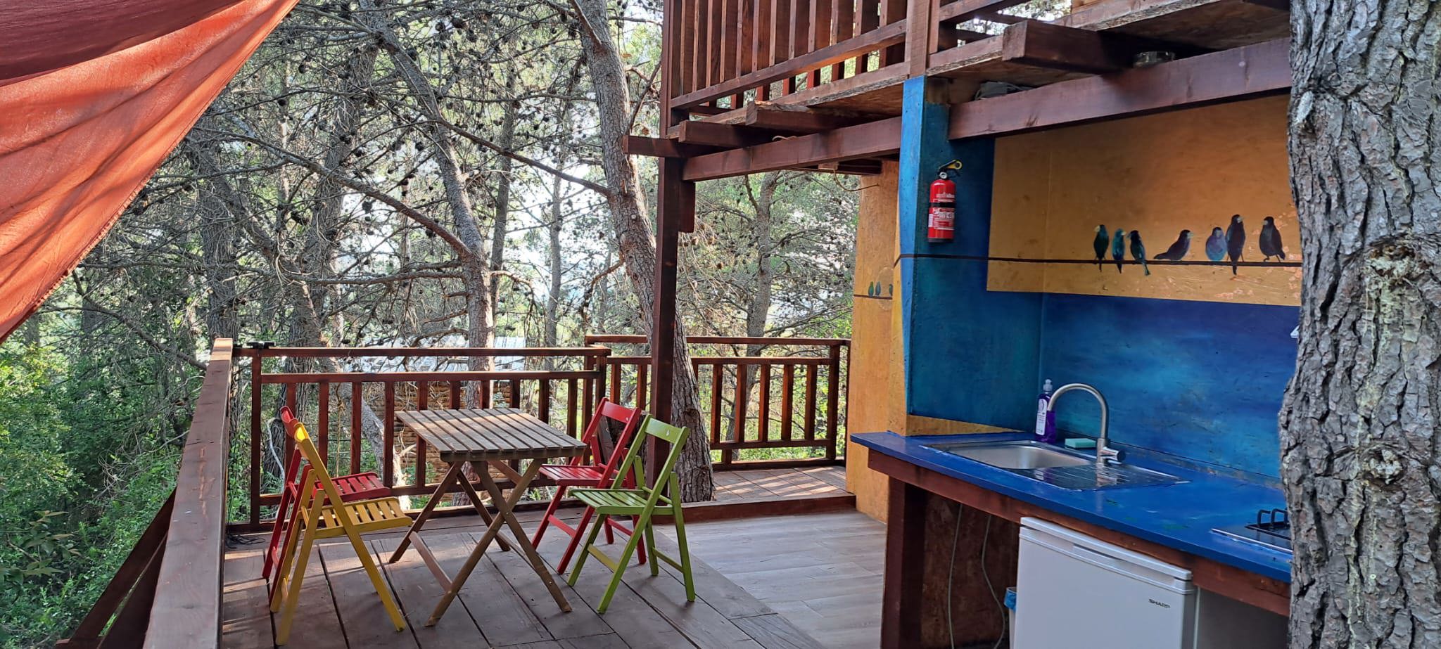 TreeHouses Ljubač Glamping Robinson 5