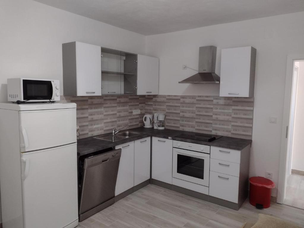 Apartments Gordana 5